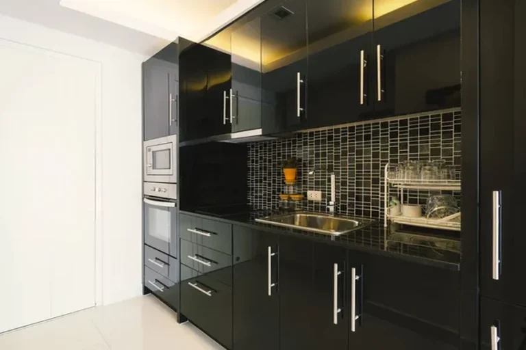 Aluminium Kitchen Cabinets
