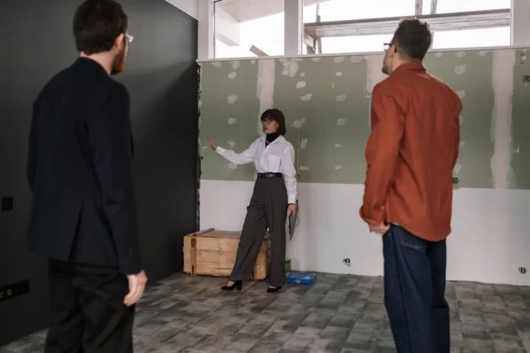 Transforming Workspaces: The Essentials of Corporate Office Renovation