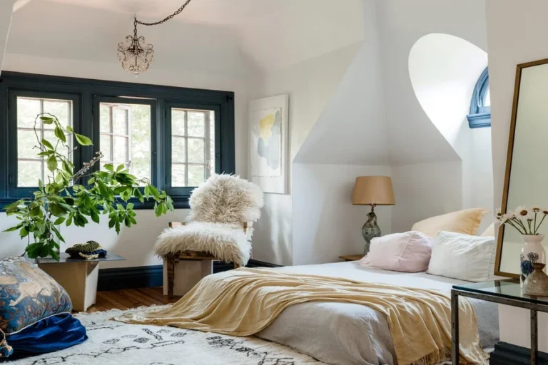 Cozy Bedroom